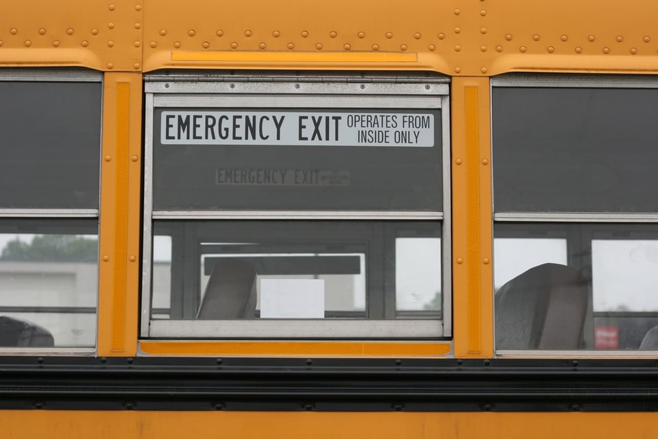 Why Don’t School Buses Have Seat Belts?